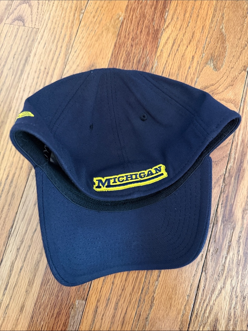 New Era Michigan Wolverines Flex Hat - Picture 3 of 4